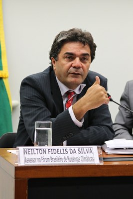 Neilton Fidelis da Silva, Assessor do Fórum Brasileiro de Mudanças Climáticas.