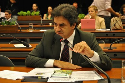 Deputado Oziel de Oliveira (PT/MG).