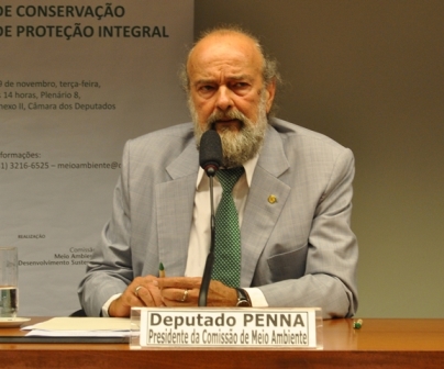 Deputado Penna (PV/SP), presidente e pronente do debate na Comissão de Meio Ambiente e Desenvolvimento Sustentável da Câmara dos Deputados.