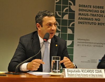 Deputado Ricardo Izar ( PSD/SP) presidente da Frente Parlamentar em Defesa dos Animais, defendeu investigação sobre a destinação de verba pública ao Instituto Royal.