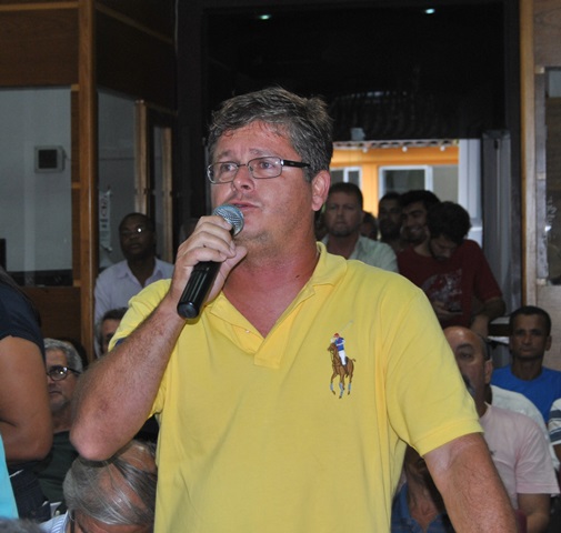 Gustavo Rosa, armador de rede no município de Angra dos Reis.