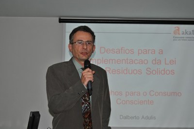 Dalberto Adulis,  Gerente de Conteúdo e Metodologias do Instituto Akatu.