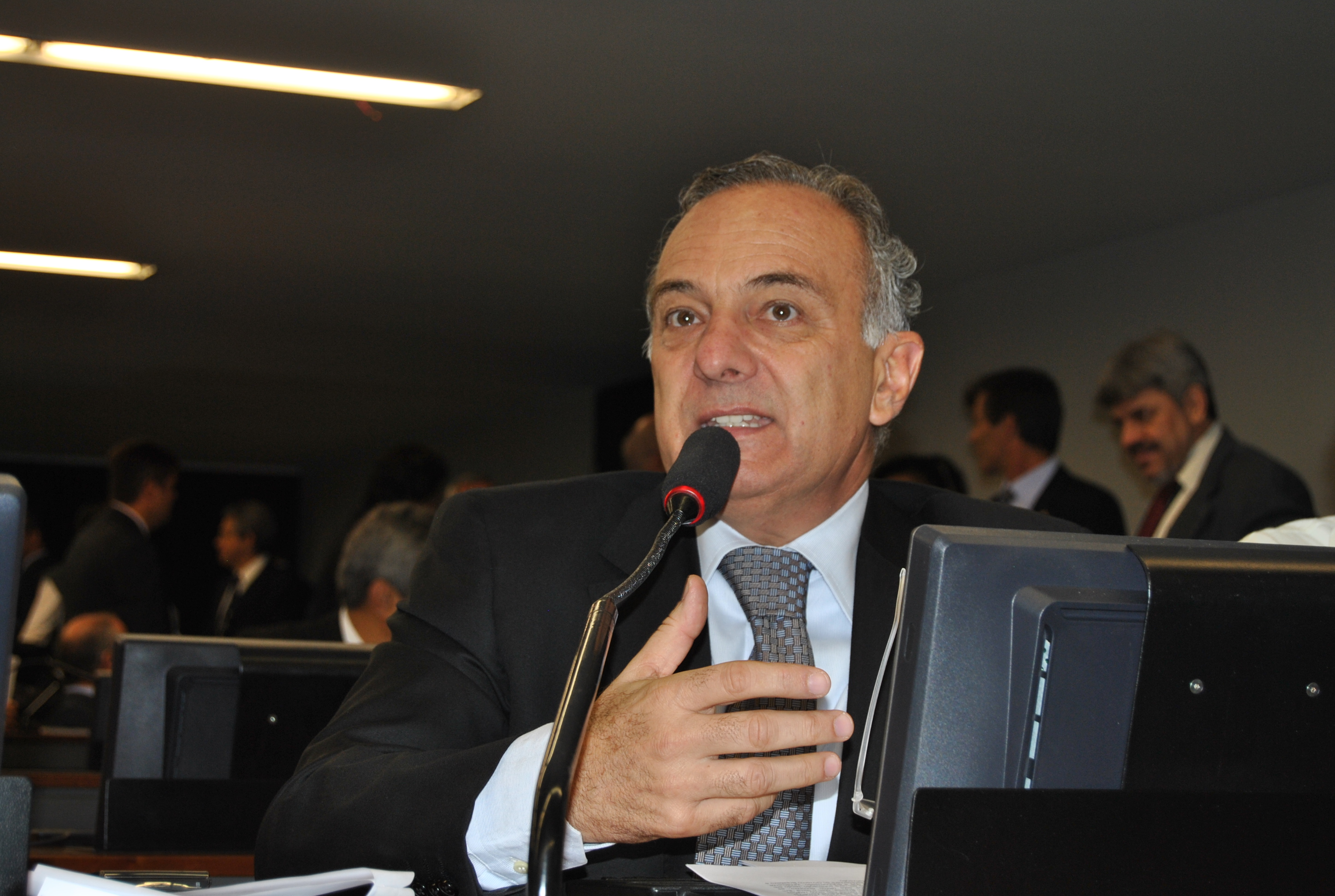 Defesa Animal: Tripoli promove Fórum Paralelo durante Rio+20