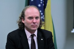 Rodrigo Agostinho propõe audiência pública sobre planejamento marinho e desenvolvimento sustentável 