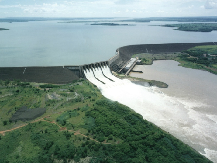 Seminário sobre Hidrelétricas na Amazônia