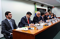 Governo reconhece falhas na transmissão da energia eólica