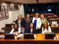 Comissão da Mulher aprova emendas à LDO