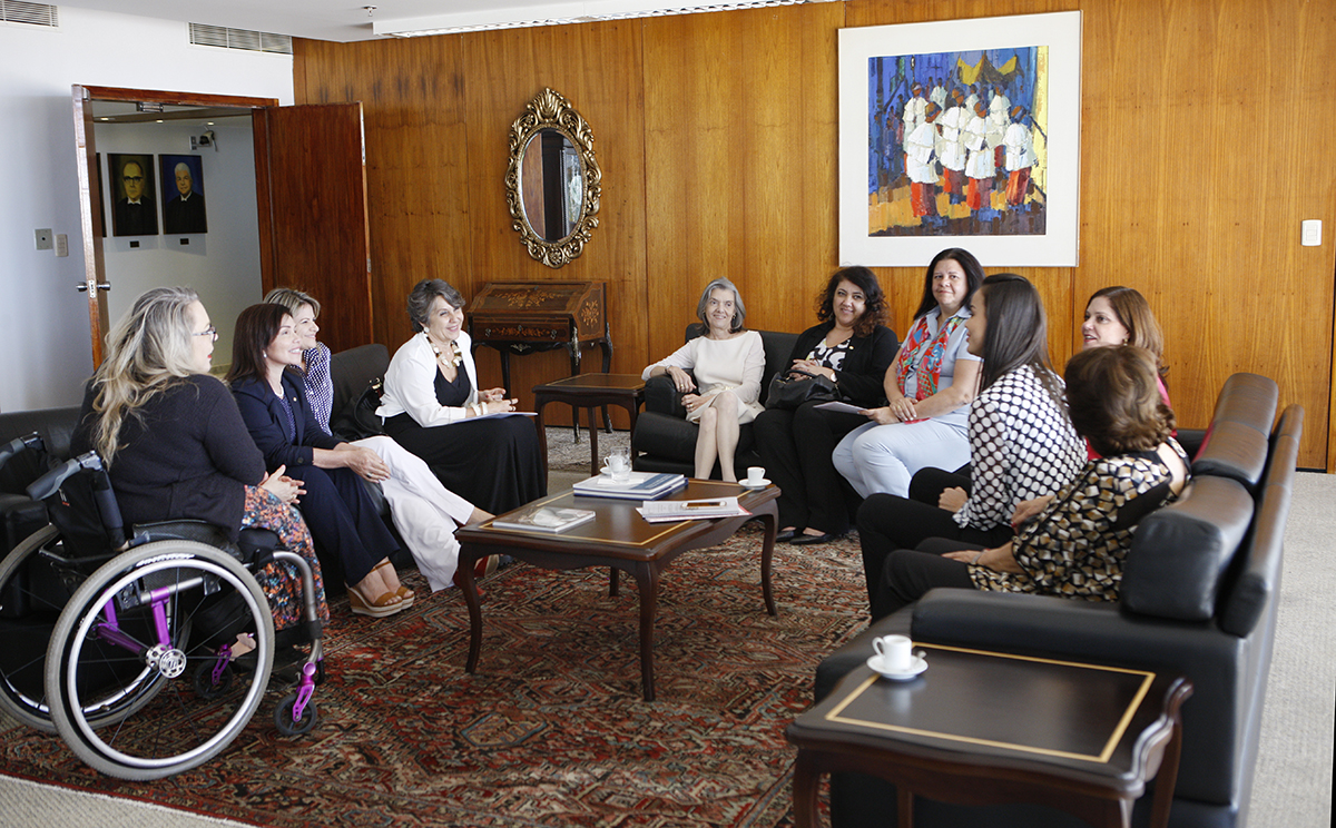 Justiça Restaurativa é pauta de reunião com a Presidente do STF
