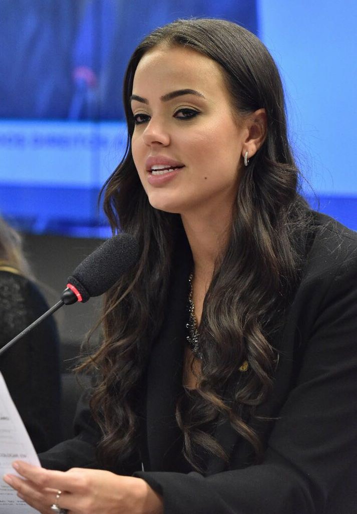 Proibição do casamento infantil é aprovada na CMULHER