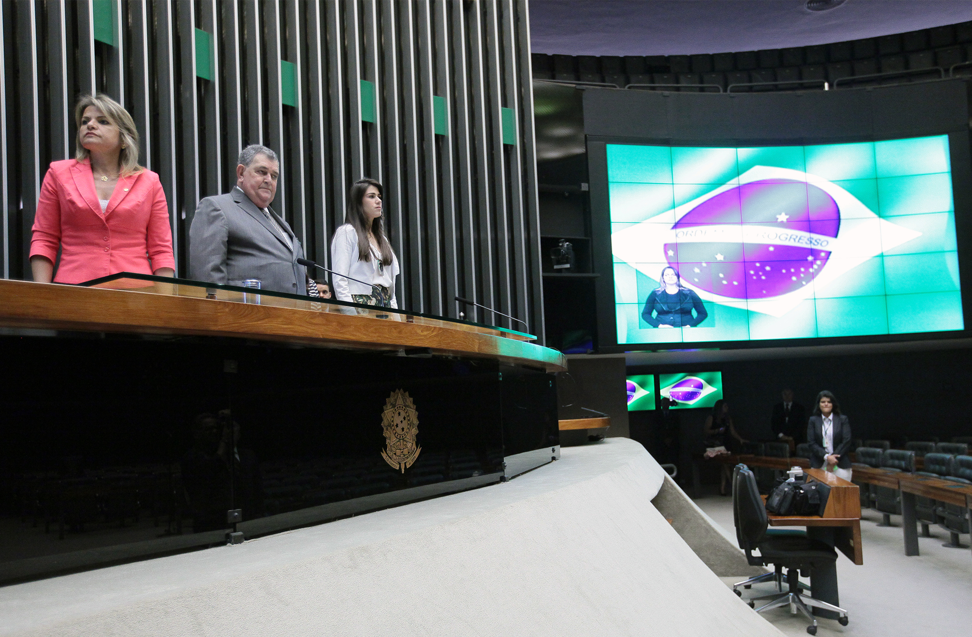 Deputados ressaltam necessidade de assistência à população idosa