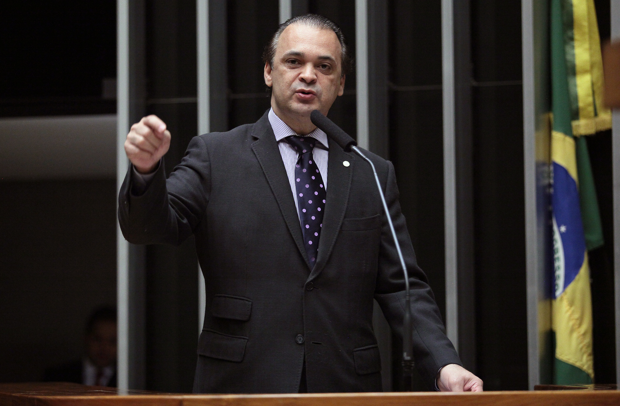 Em sessão solene na Câmara, Roberto de Lucena reitera a necessidade de políticas públicas em prol da pessoa idosa