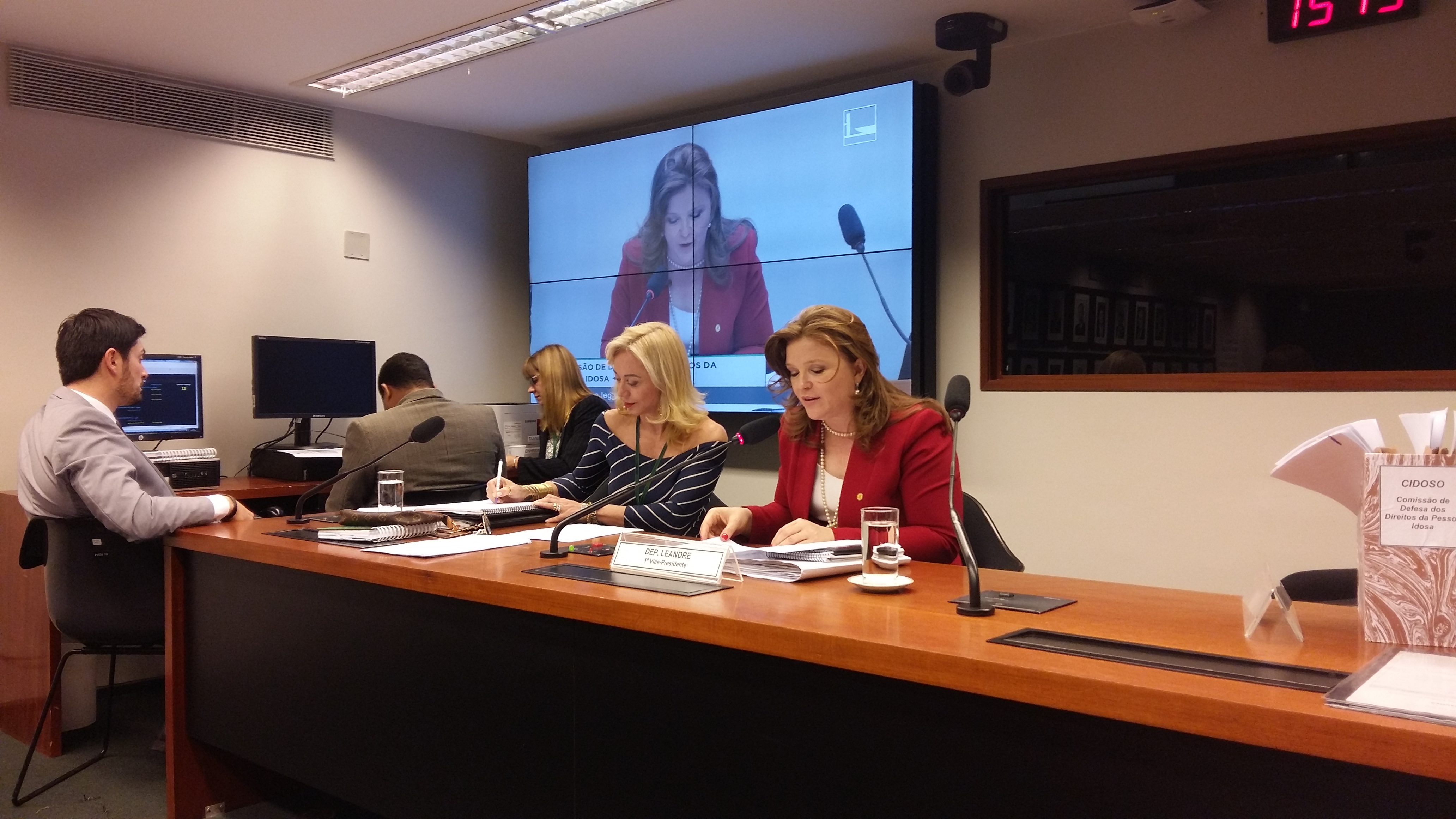 Leandre se mobiliza por implantação de Universidade do Idoso no Sudoeste do Paraná