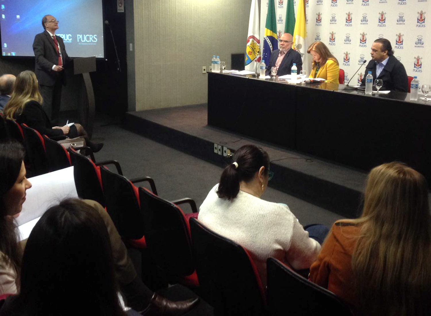 Parlamentares da CIDOSO buscam informações sobre o envelhecimento ativo no Rio Grande do Sul 