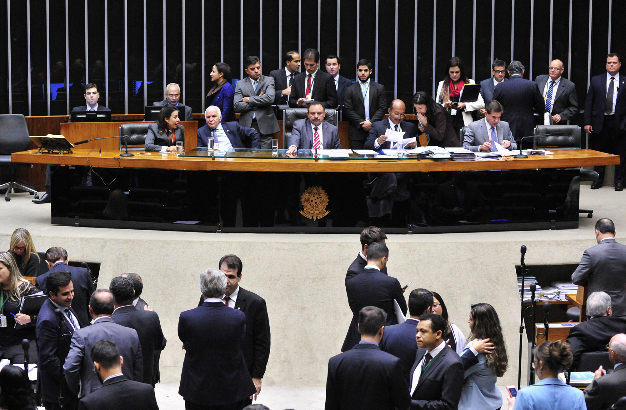 Câmara aprova MP que destina R$ 420 milhões para combate ao zika vírus