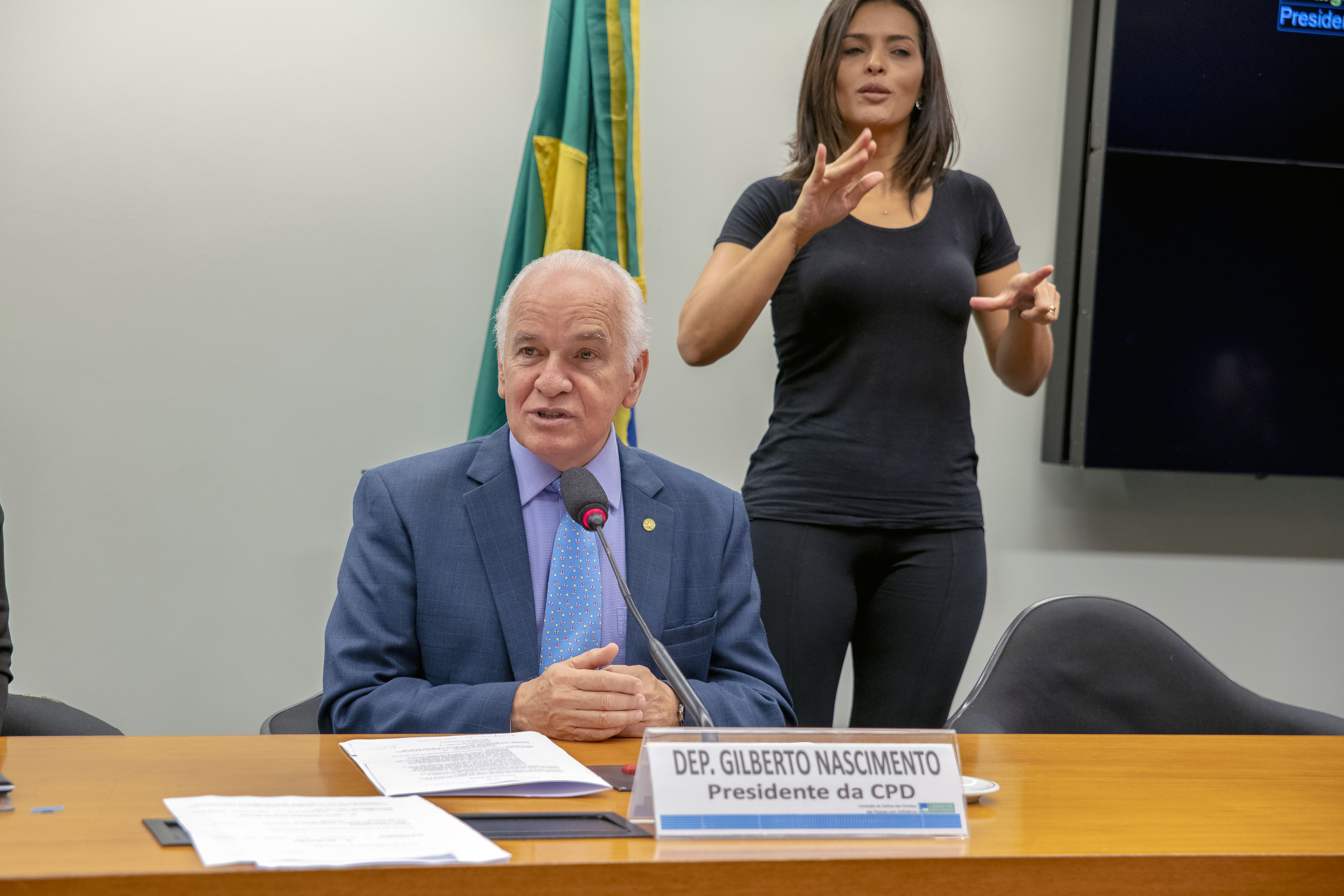 Comissão elege Deputado Gilberto Nascimento Presidente