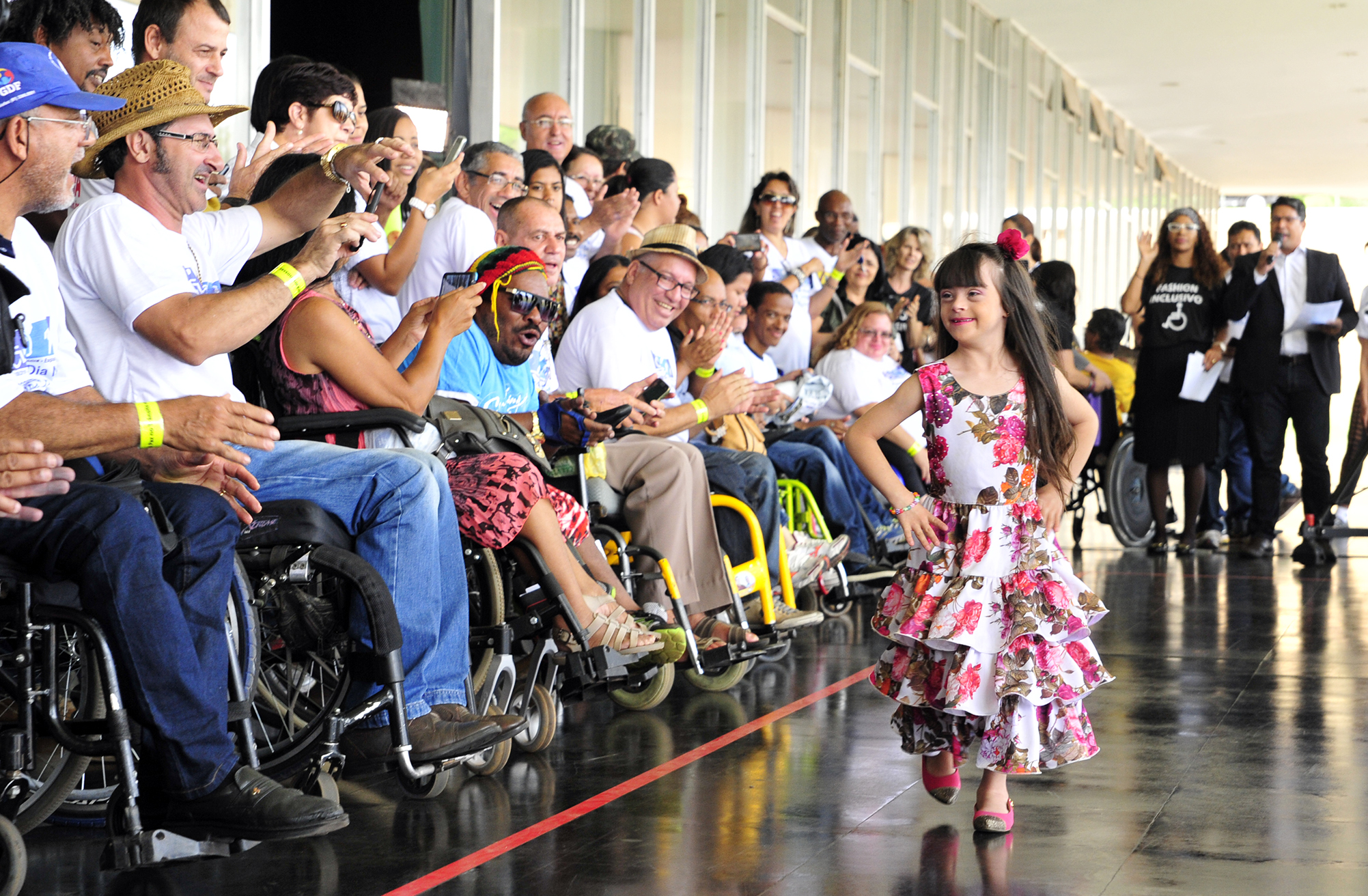 Desfile de moda na Câmara comemora Dia de Luta das Pessoas com Deficiência