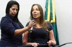 Mara Gabrilli é eleita presidente da CPD