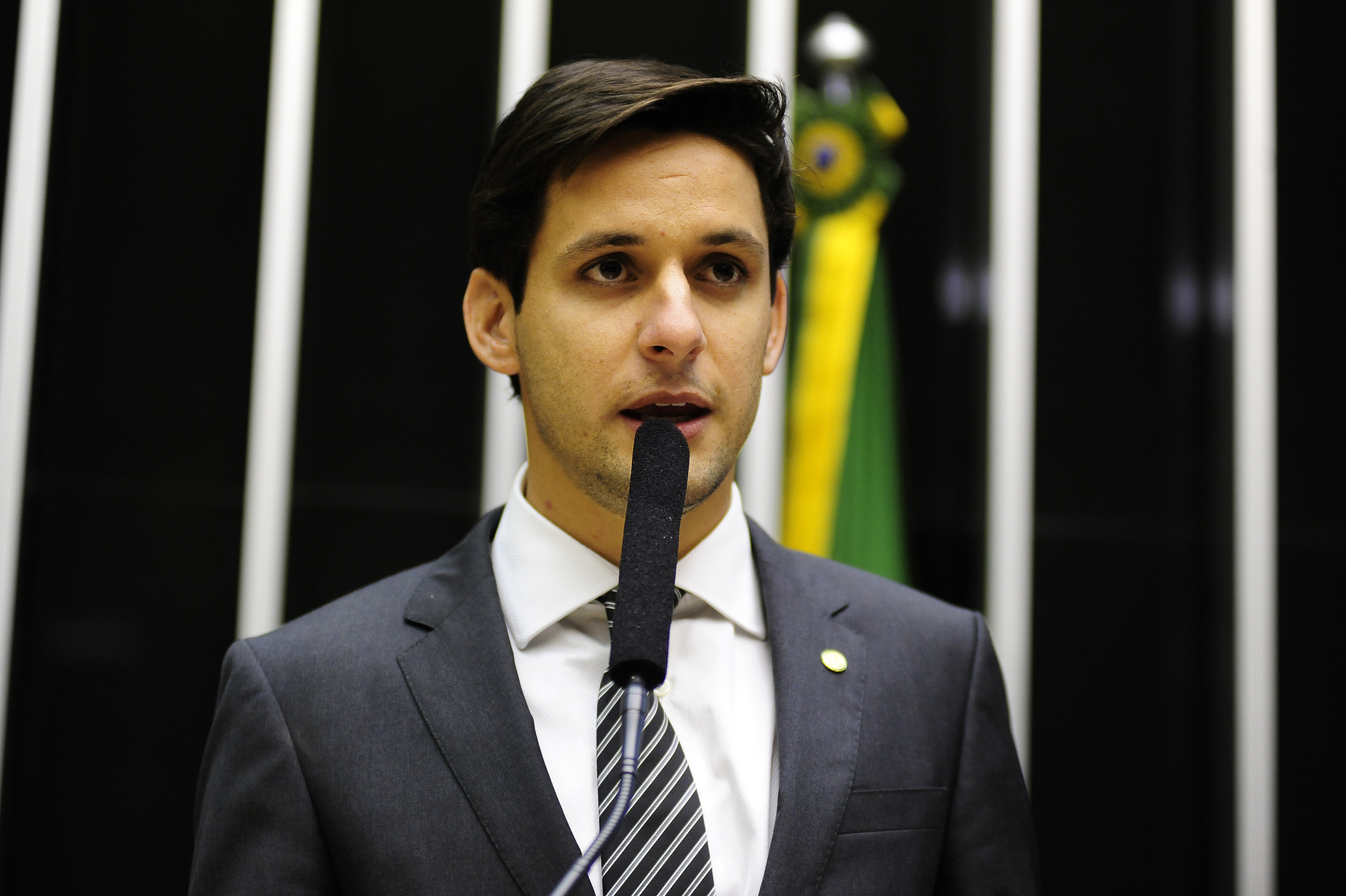 Projeto dispensa de licitação entidades de pessoas com deficiência