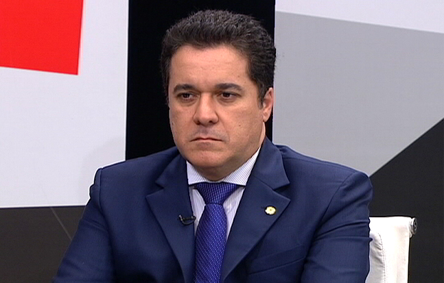 Projeto isenta pessoas com deficiência de tributos na compra de próteses