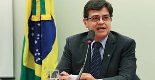 Acordo Brasil – Finlândia sobre trabalho remunerado para dependentes de pessoal diplomático é aprovado 