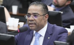 Aprovado na CREDN o texto dos Estatutos da Comunidade dos Países de Língua Portuguesa