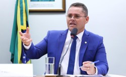 Aprovado o acordo de cooperação em Defesa Brasil - Canadá