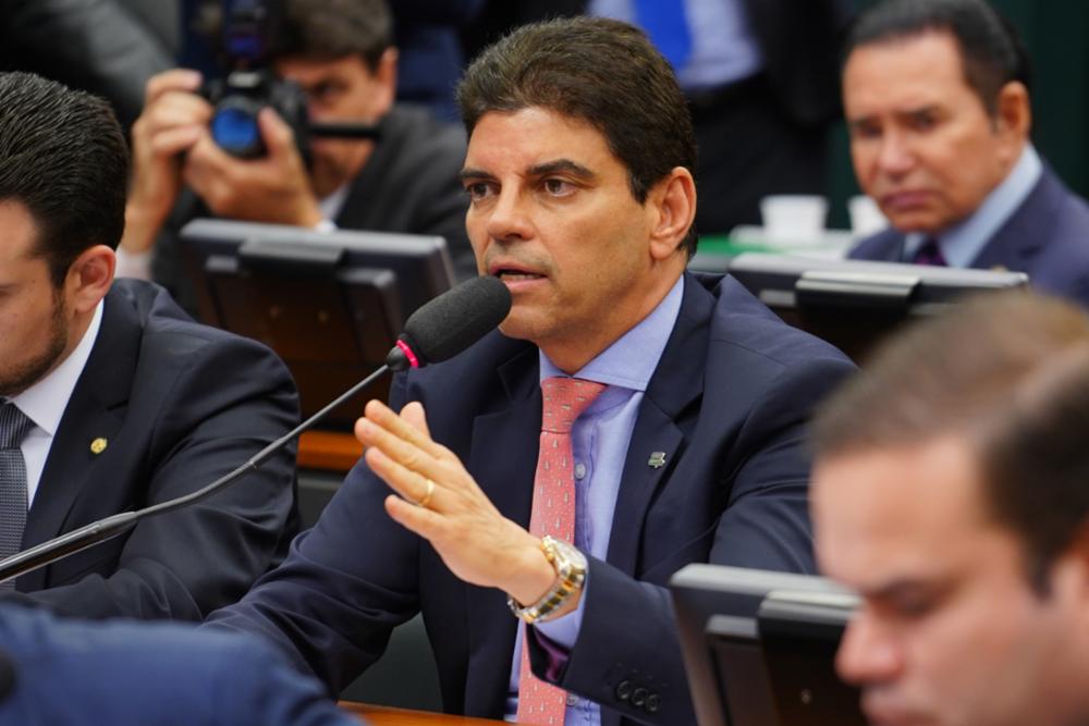 Aprovado o acordo de Sede da Corte Permanente de Arbitragem 