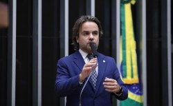 Aprovado o acordo sobre reconhecimento recíproco de carteiras de habilitação entre Brasil e Itália 