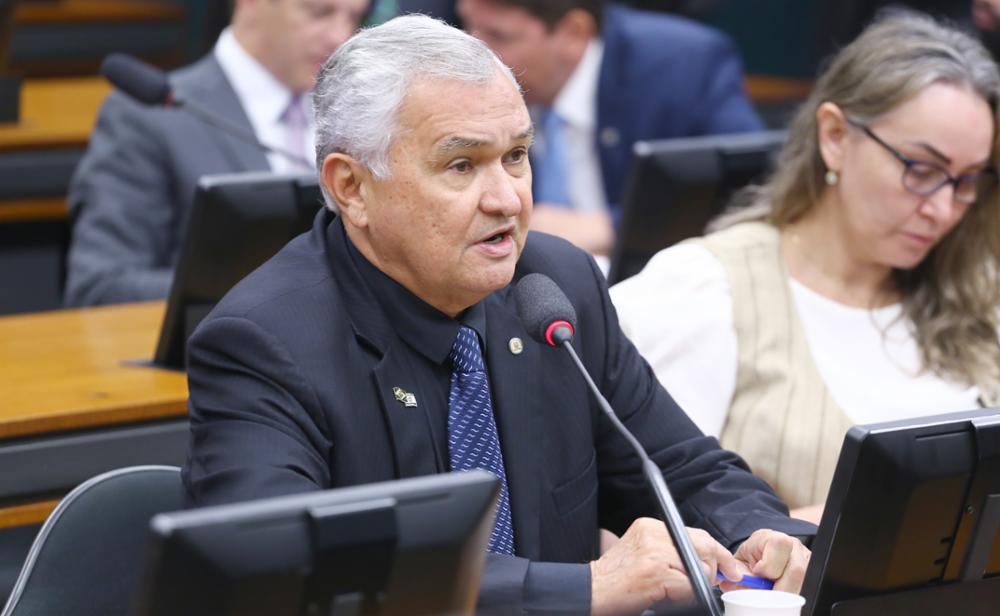 Aprovado requerimento para audiência reservada com ministros da Defesa e Relações Exteriores 