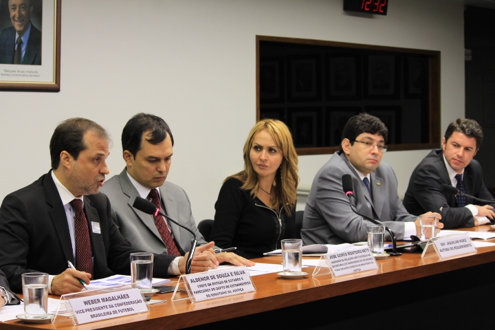 Audiência Pública debate recepção a estrangeiros  na Copa das Confederações, Copa do Mundo e Olimpíadas 