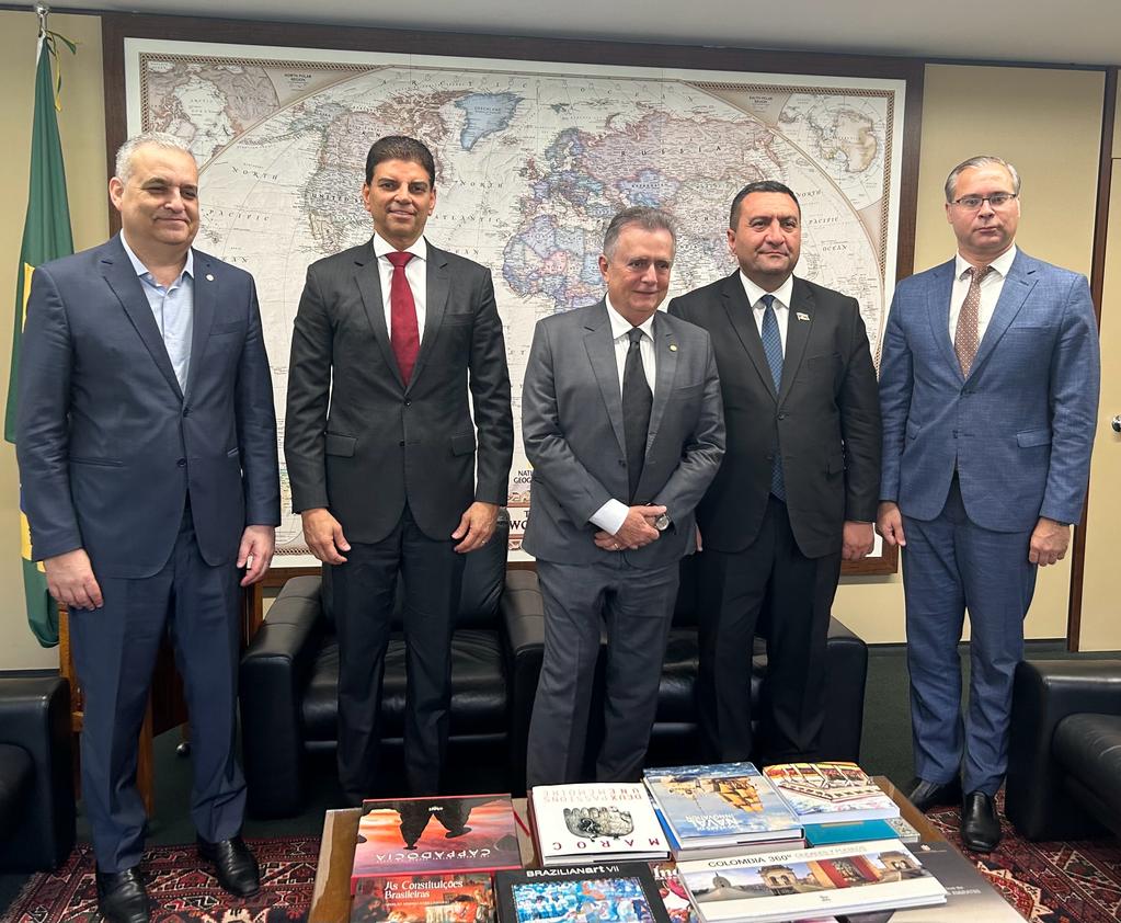 Azerbaijão quer estreitar relações com o Brasil em áreas estratégicas