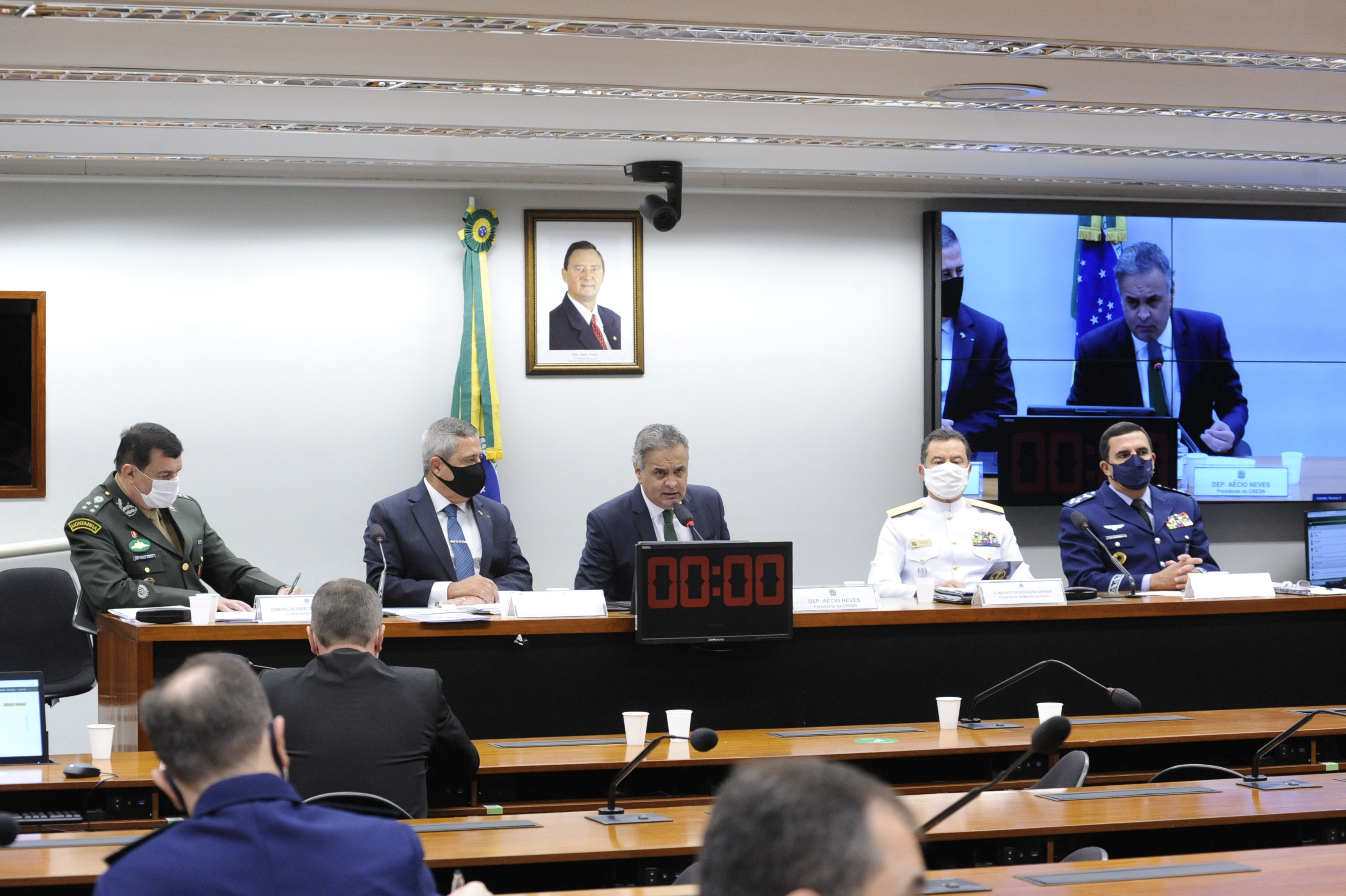 Braga Netto cobrou previsibilidade no Orçamento das Forças Armadas