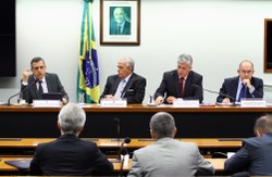 Brasil quer entrar no mercado mundial de lançamentos de satélites