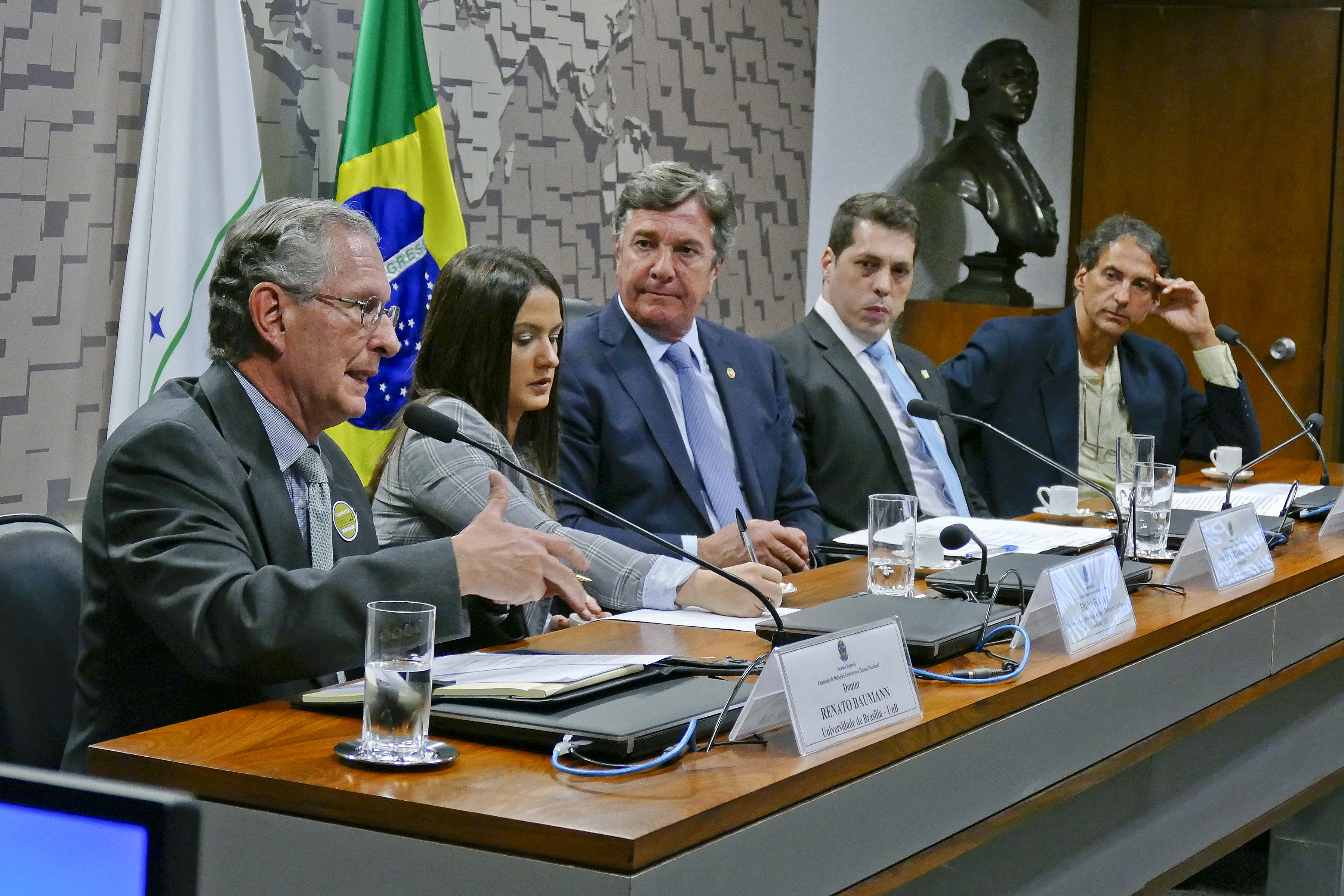 BRICS é tema de debate no Senado e presidente da CREDN defende consolidação do bloco