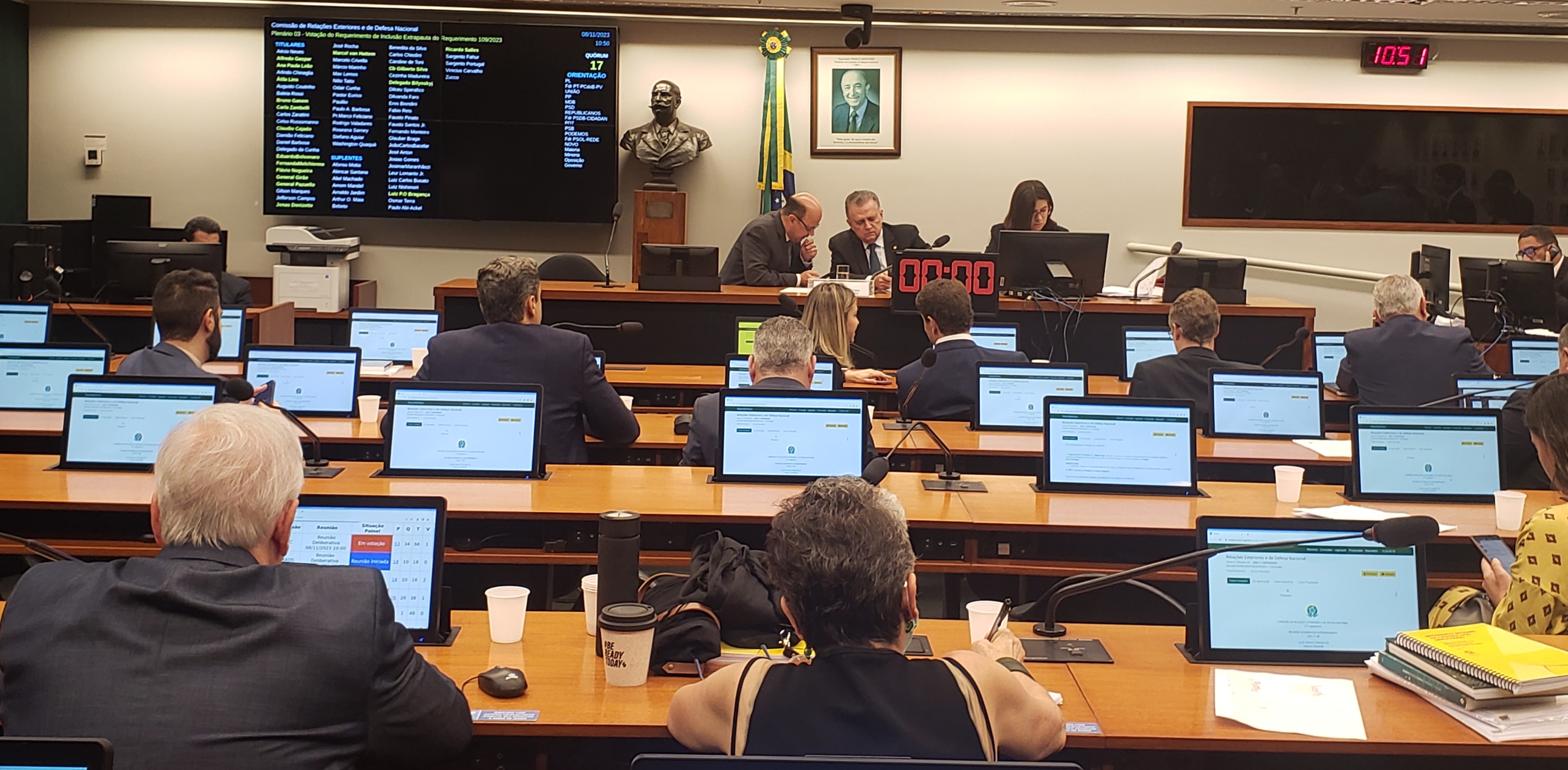 CREDN aprova emendas às Forças Armadas e ao Itamaraty na LDO