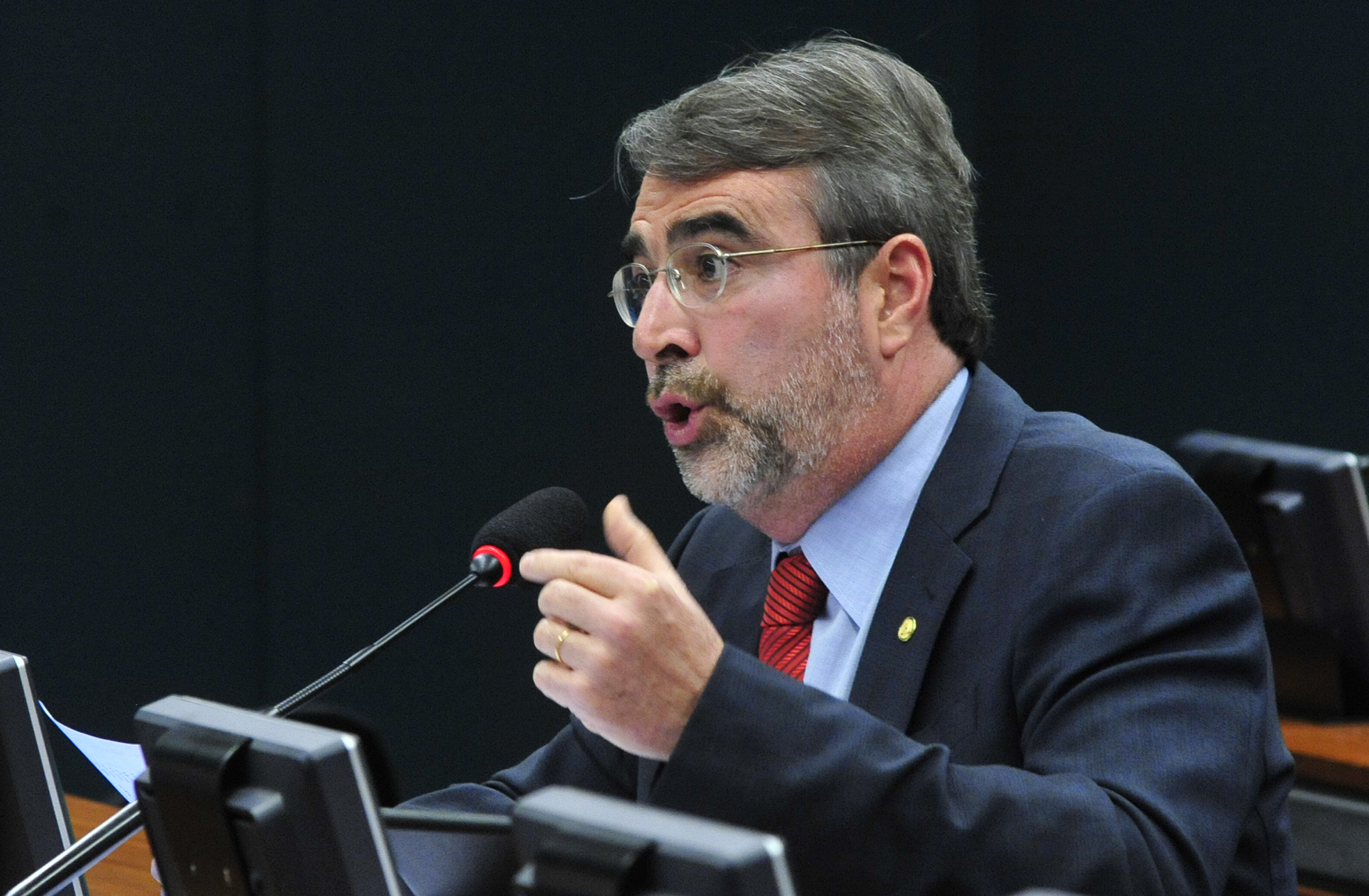 CREDN aprova Moção de Repúdio à construção de muro entre EUA e México