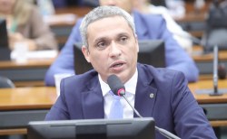 CREDN aprova novo convite para chanceler explicar ações do Itamaraty