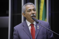 CREDN vai discutir as condições de detenção e deportação de brasileiros pelos EUA