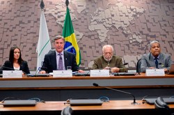 Debate destaca importância do MERCOSUL para a estabilidade regional 