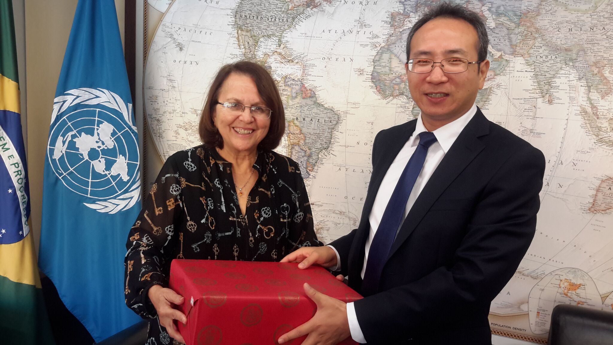 Delegação chinesa visita Comissão 