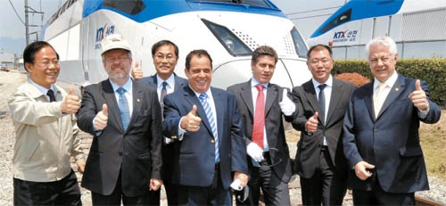 Deputado Leréia conhece tecnologia do trem-bala da Coréia