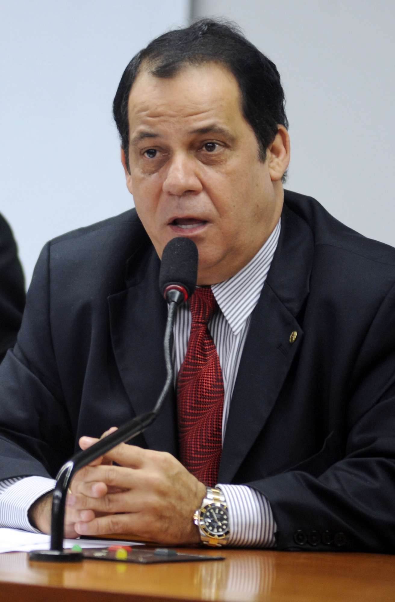 Deputado Leréia é contra abrigar ex-terrorista no Brasil