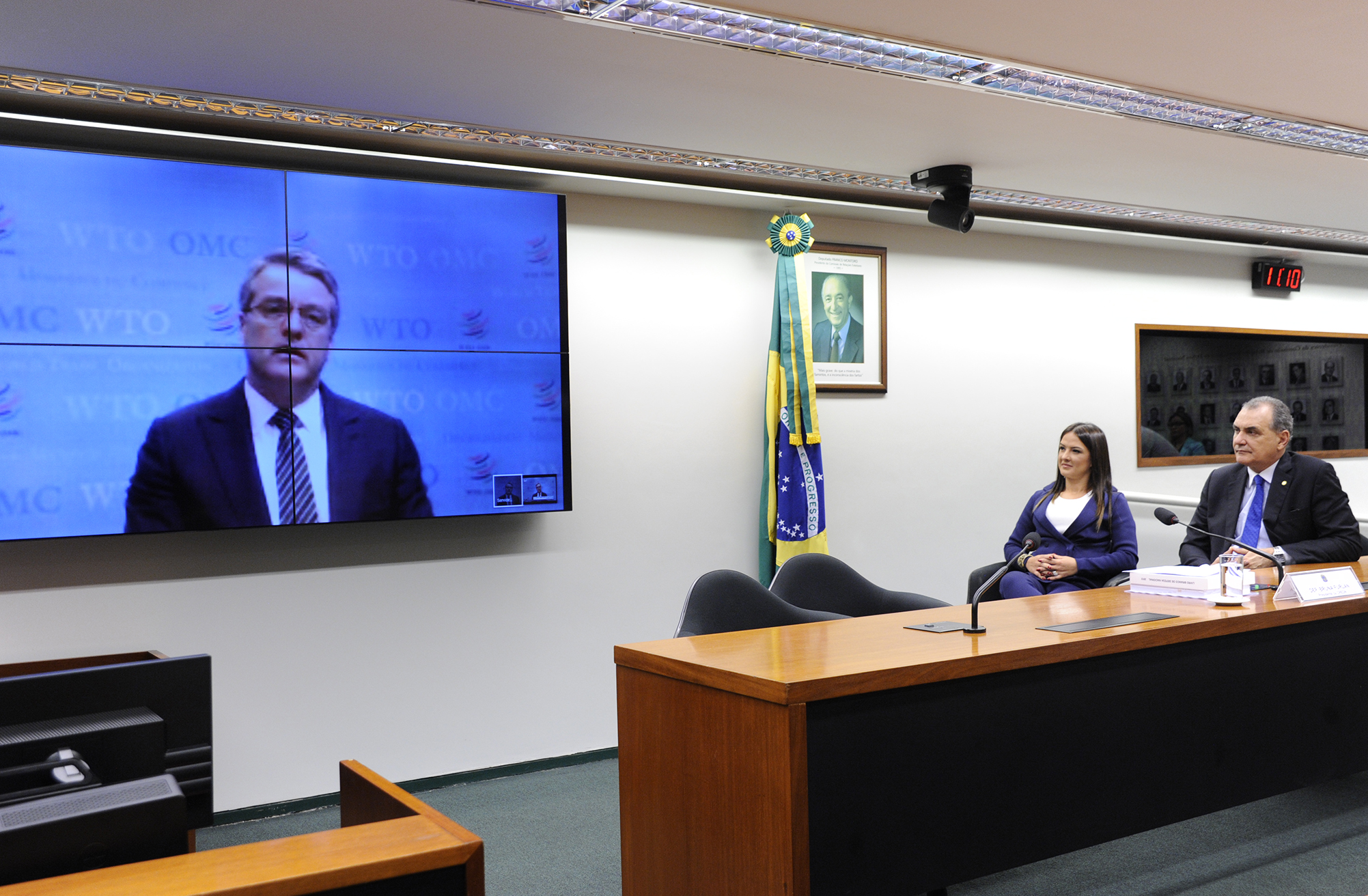 Diretor-geral da OMC inaugura sistema de videoconferência da CREDN e afirma que globalização não é causa do desemprego