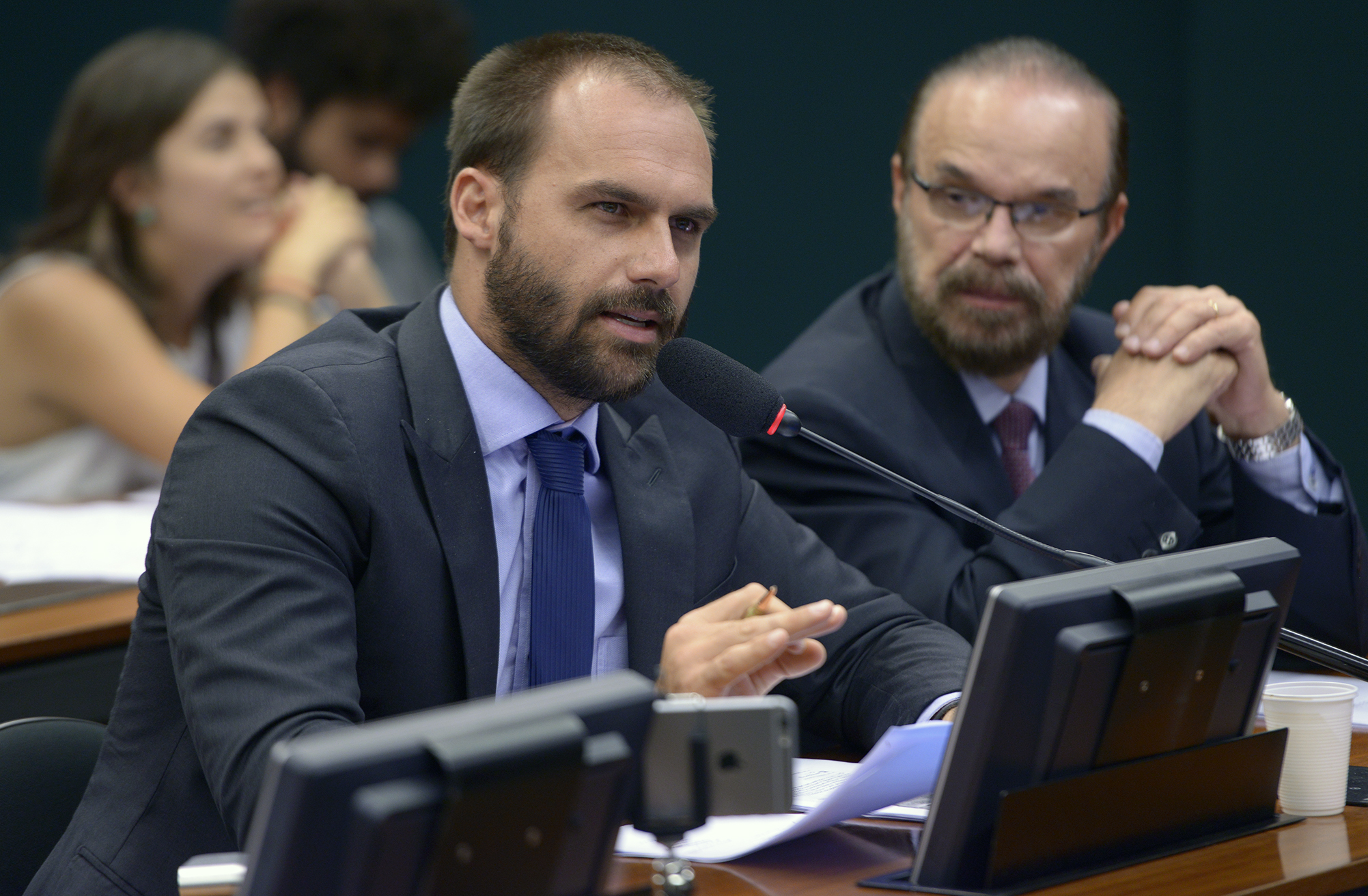 Eduardo Bolsonaro propõe audiências públicas e dois seminários