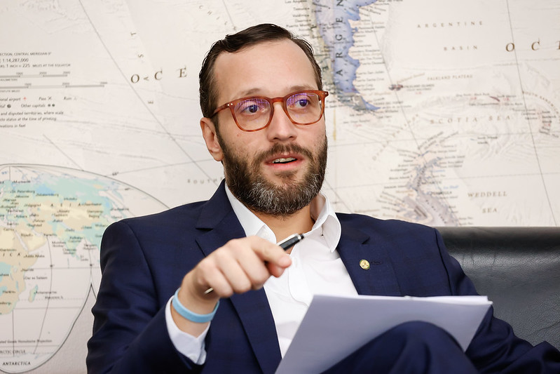 Filipe Barros apoia Israel e a CREDN apreciará Moção de Solidariedade