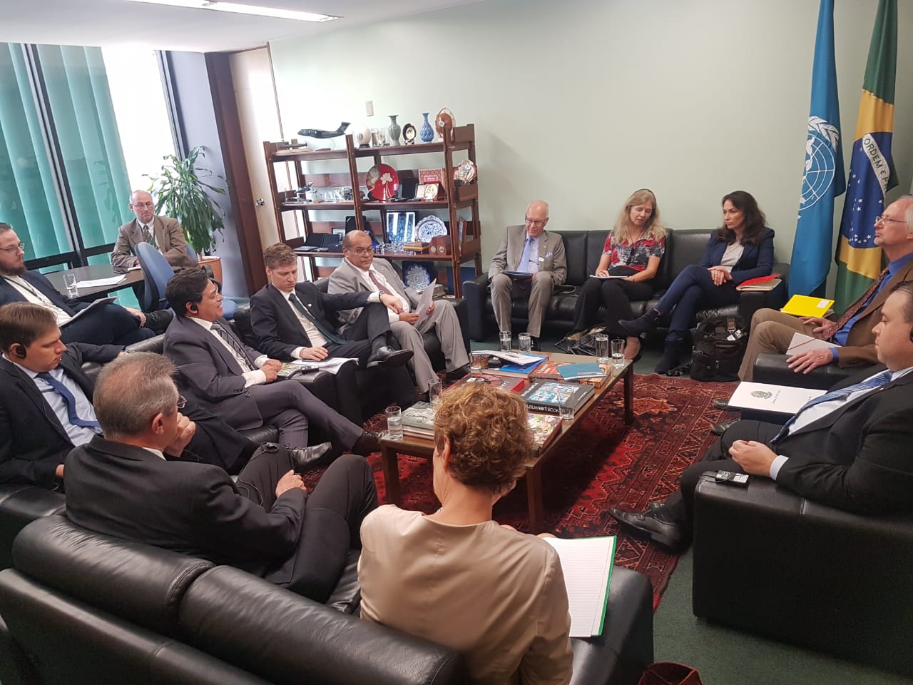 Grupo Parlamentar Brasil – Alemanha discute agenda bilateral com parlamentar alemã