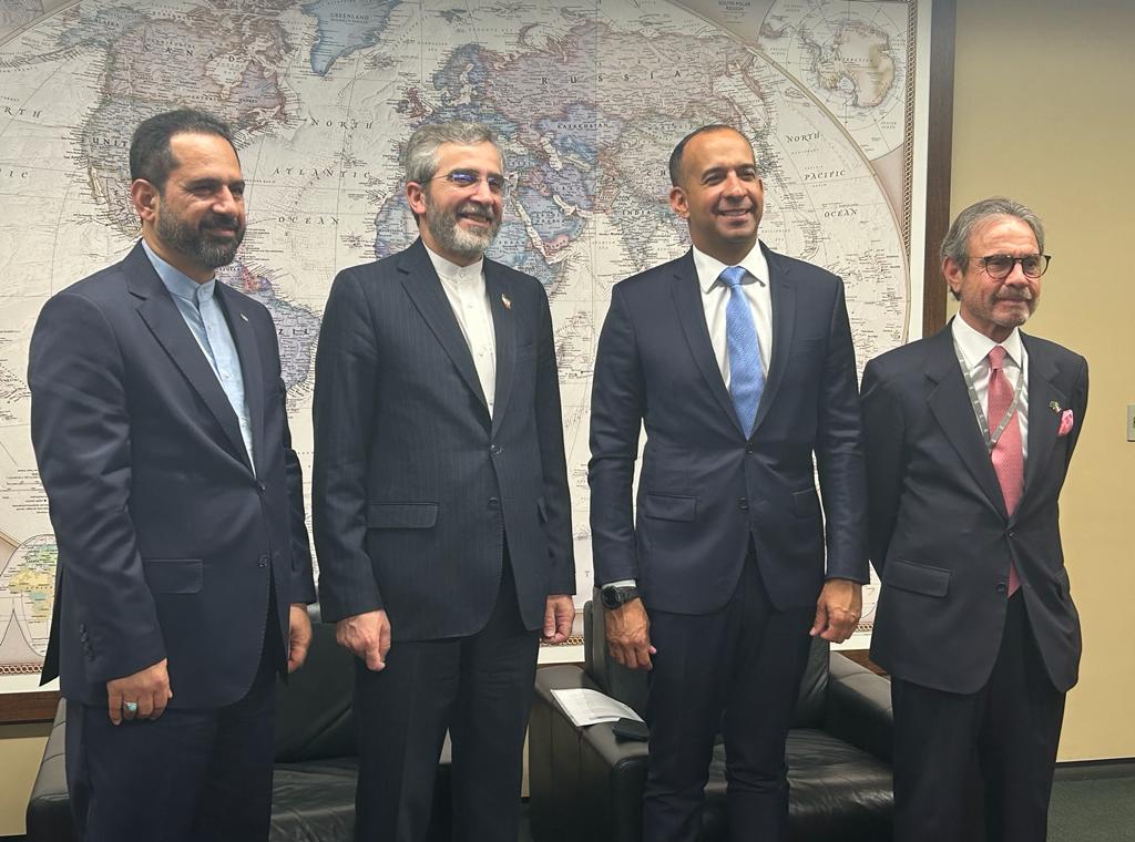 Irã quer integrar o BRICS e conta com o apoio do Brasil