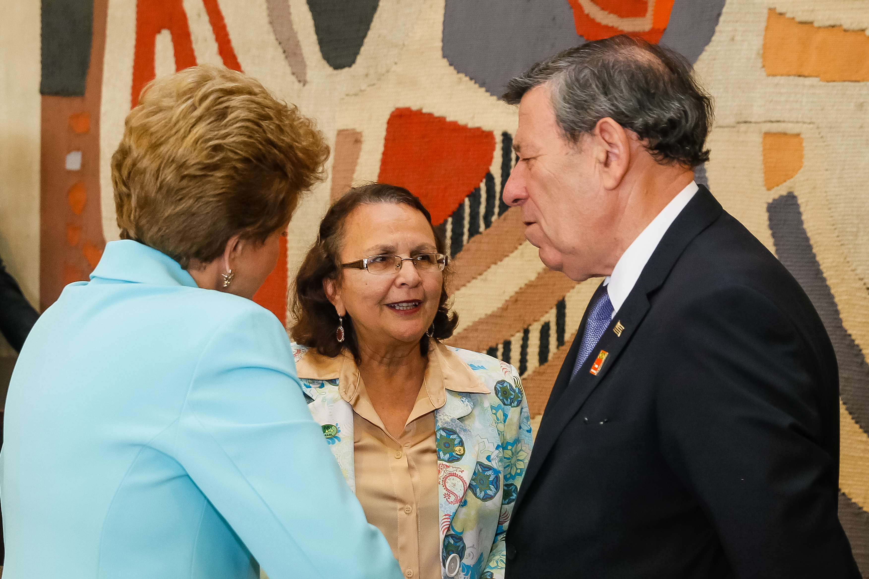 Jô Moraes acompanha visita de presidente do Uruguai