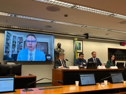 Jornalistas do Twitter Files confirmam, na CREDN, denúncia de censura 