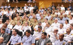 Luiz Philippe defende Forças Armadas com poder de dissuasão 
